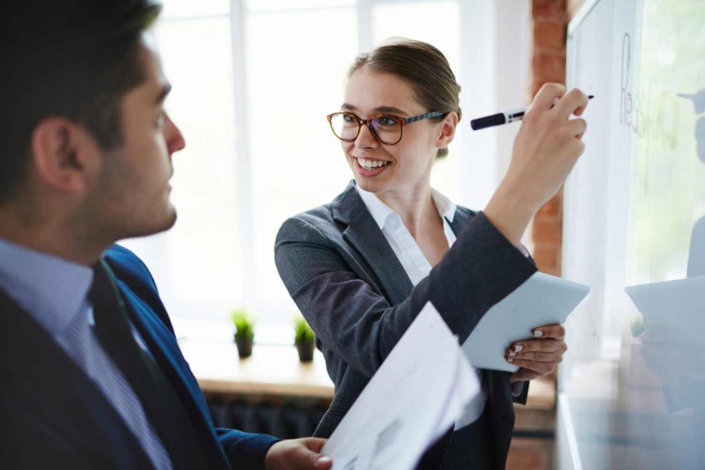 کوچینگ کسبوکار چیست؟ 1 مزایای کوچینگ کسبوکار