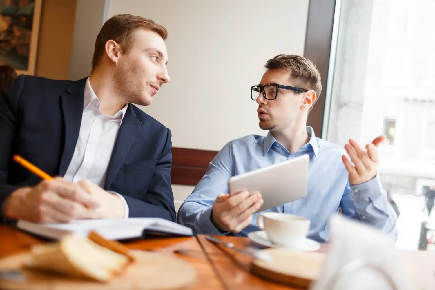 راهنمای جامع و کامل مهارت سؤال پرسیدن در مذاکره 2 هنر سوال پرسیدن در مذاکره